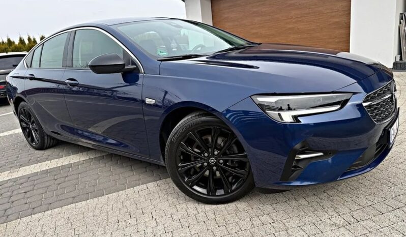 OPEL Insignia  | FWD (przód) | Manualna | 174 KM | Niebieski full