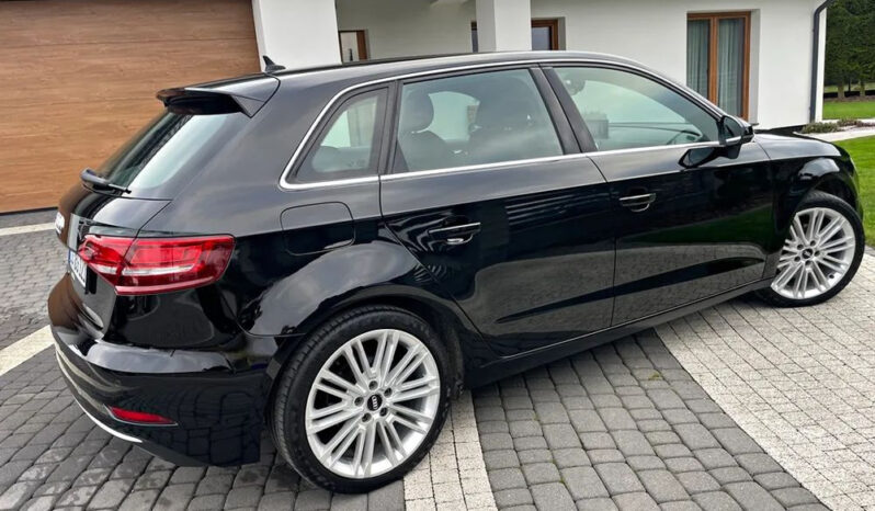 AUDI A3  | FWD (przód) | Manualna | 150 KM | Czarny full