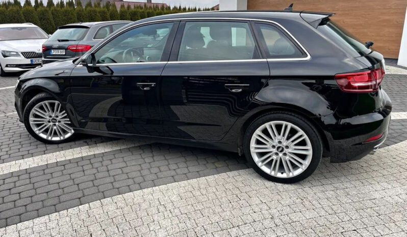 AUDI A3  | FWD (przód) | Manualna | 150 KM | Czarny full