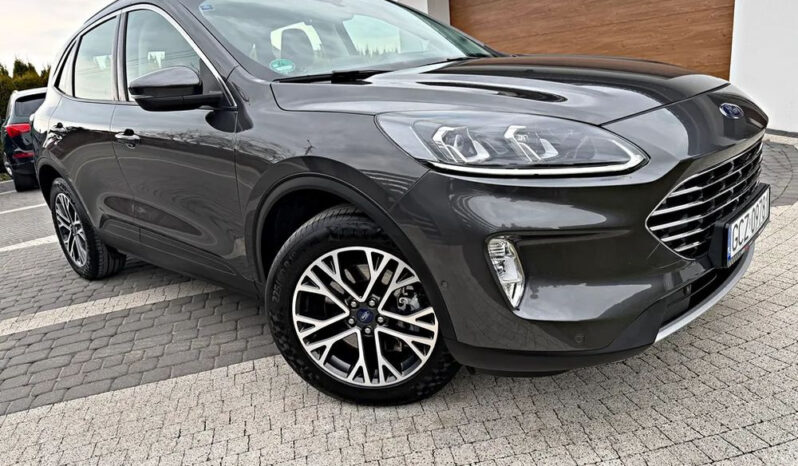 Ford Kuga  | Fwd (Przód) | Automatyczna | 225 Km | Szary