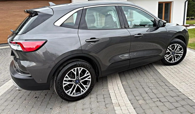 FORD Kuga  | FWD (przód) | Automatyczna | 225 KM | Szary full