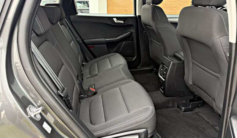FORD Kuga  | FWD (przód) | Automatyczna | 225 KM | Szary full