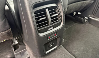 FORD Kuga  | FWD (przód) | Automatyczna | 225 KM | Szary full