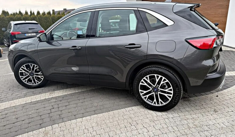 FORD Kuga  | FWD (przód) | Automatyczna | 225 KM | Szary full