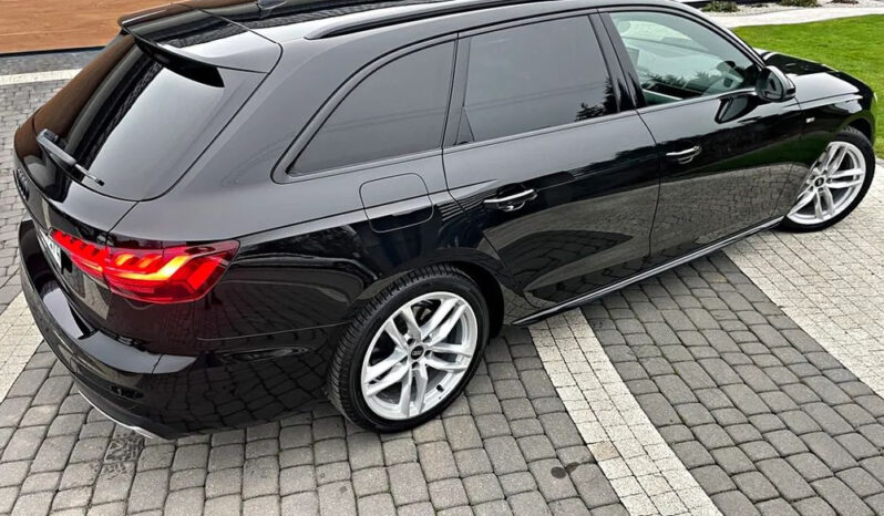 AUDI A4 Avant | FWD (przód) | Automatyczna | 204 KM | Czarny full