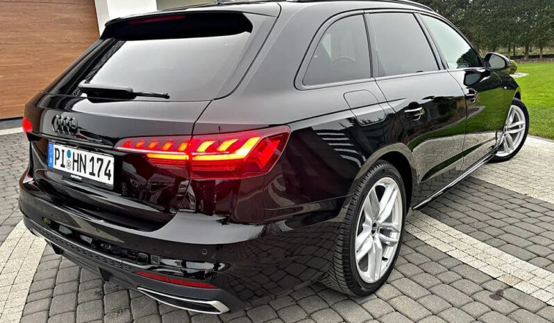 AUDI A4 Avant | FWD (przód) | Automatyczna | 204 KM | Czarny full