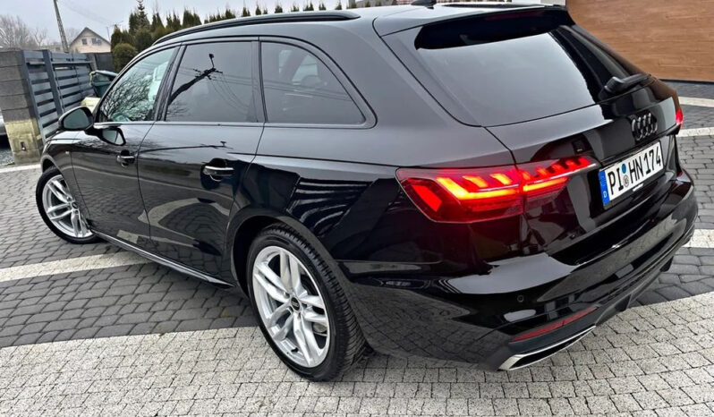 AUDI A4 Avant | FWD (przód) | Automatyczna | 204 KM | Czarny full