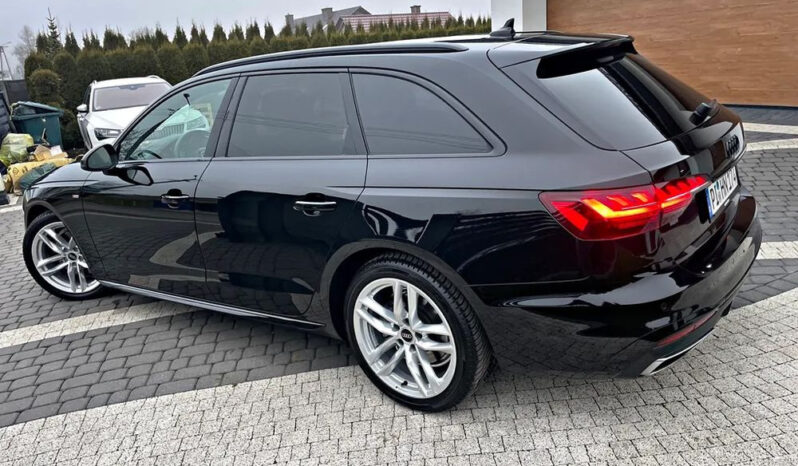 AUDI A4 Avant | FWD (przód) | Automatyczna | 204 KM | Czarny full