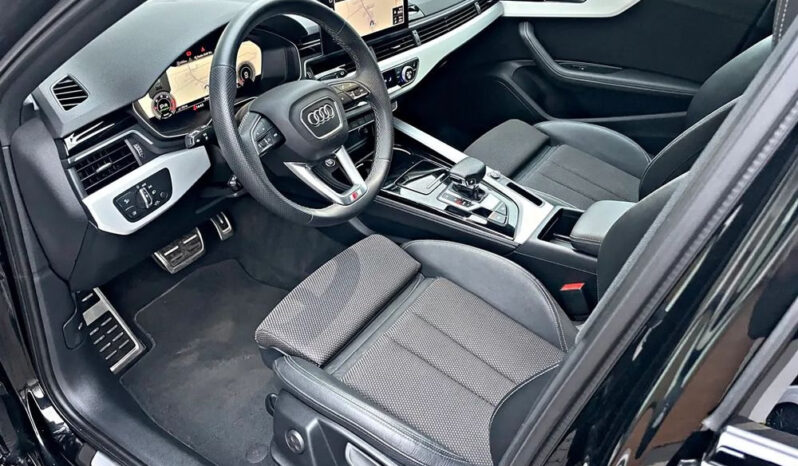 AUDI A4 Avant | FWD (przód) | Automatyczna | 204 KM | Czarny full