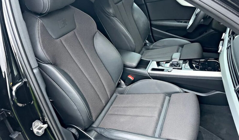 AUDI A4 Avant | FWD (przód) | Automatyczna | 204 KM | Czarny full