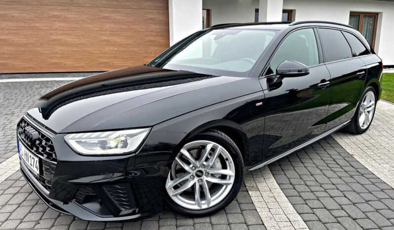AUDI A4 Avant | FWD (przód) | Automatyczna | 204 KM | Czarny full