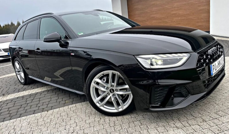 AUDI A4 Avant | FWD (przód) | Automatyczna | 204 KM | Czarny full