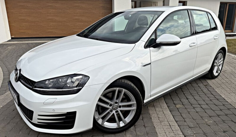 VOLKSWAGEN Golf  | FWD (przód) | Manualna | 184 KM | Biały full