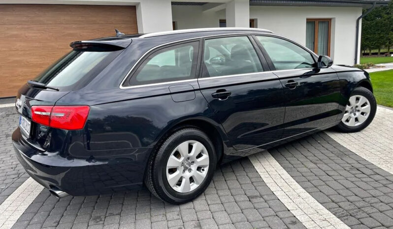 AUDI A6  | FWD (przód) | Manualna | 180 KM | Granatowy full