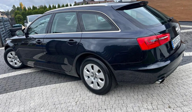 AUDI A6  | FWD (przód) | Manualna | 180 KM | Granatowy full