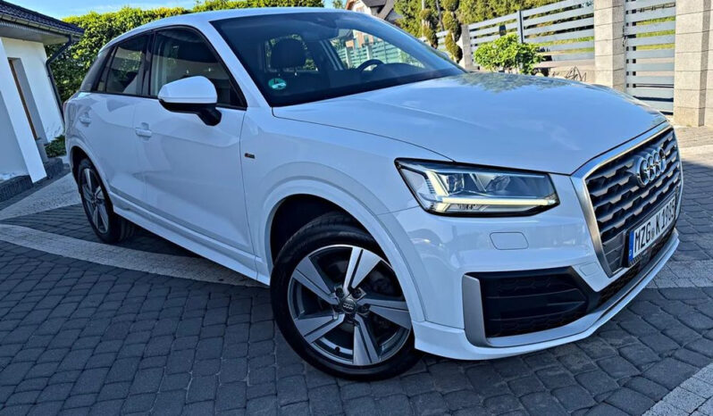 AUDI Q2  | FWD (przód) | Manualna | 116 KM | Biały full