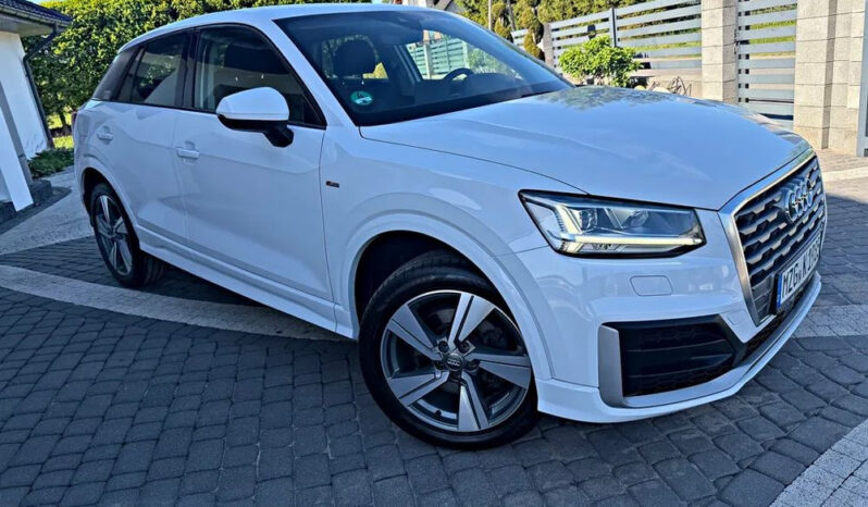 AUDI Q2  | FWD (przód) | Manualna | 116 KM | Biały full
