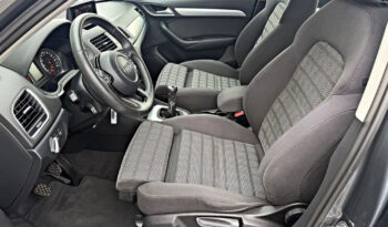 AUDI Q3  | FWD (przód) | Manualna | 140 KM | Szary full