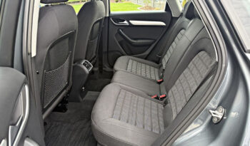 AUDI Q3  | FWD (przód) | Manualna | 140 KM | Szary full
