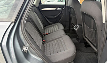 AUDI Q3  | FWD (przód) | Manualna | 140 KM | Szary full