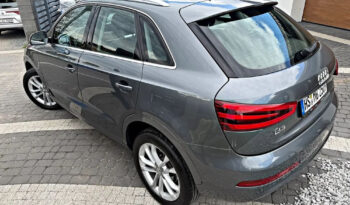 AUDI Q3  | FWD (przód) | Manualna | 140 KM | Szary full