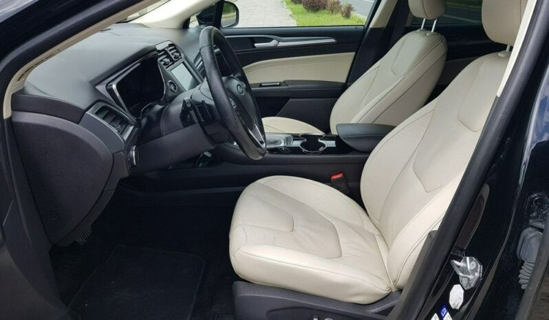 FORD Mondeo  | FWD (przód) | Automatyczna | 180 KM | Czarny full
