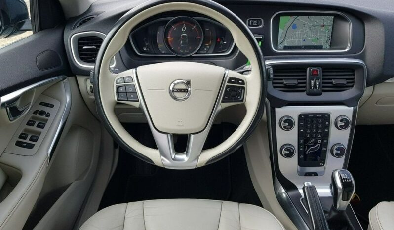 VOLVO V40  | FWD (przód) | Manualna | 150 KM | Niebieski full