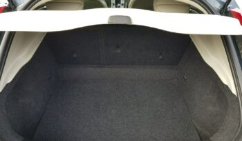VOLVO V40  | FWD (przód) | Manualna | 150 KM | Niebieski full