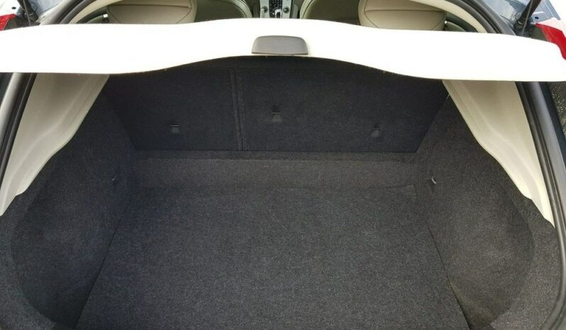VOLVO V40  | FWD (przód) | Manualna | 150 KM | Niebieski full