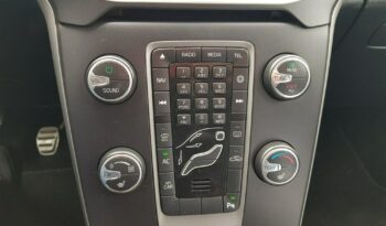 VOLVO V40  | FWD (przód) | Manualna | 152 KM | Złoty full