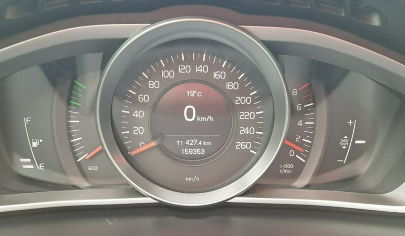 VOLVO V40  | FWD (przód) | Manualna | 152 KM | Złoty full
