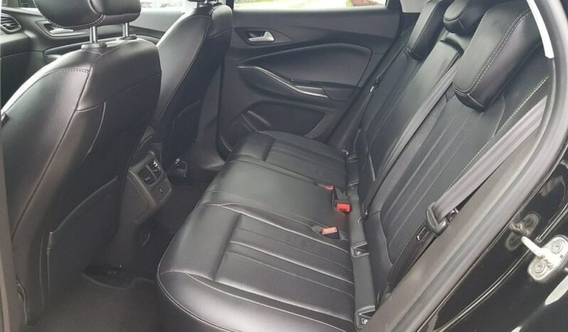 OPEL Grandland X | FWD (przód) | Automatyczna | 130 KM | Czarny full