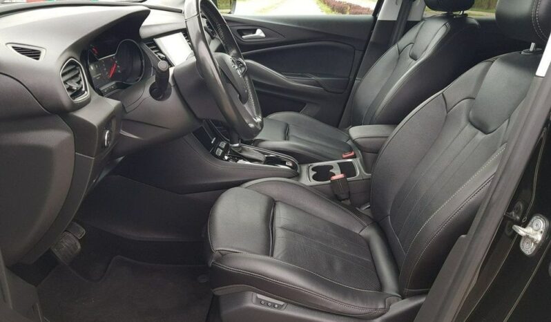 OPEL Grandland X | FWD (przód) | Automatyczna | 130 KM | Czarny full