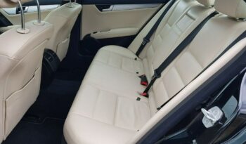 MERCEDES-BENZ Klasa C | RWD (tył) | Automatyczna | 204 KM | Czarny full
