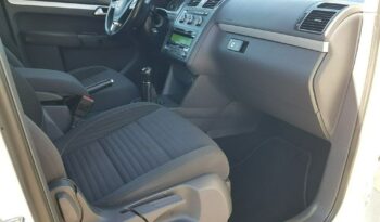 VOLKSWAGEN Touran  | FWD (przód) | Manualna | 140 KM | Biały full