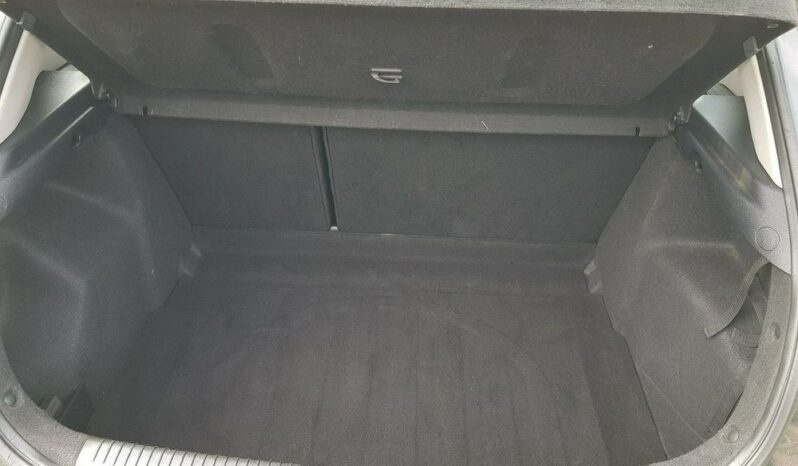 KIA Ceed  | FWD (przód) | Manualna | 100 KM | Czarny full