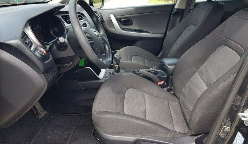 KIA Ceed  | FWD (przód) | Manualna | 100 KM | Czarny full