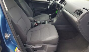 VOLKSWAGEN Golf  | FWD (przód) | Manualna | 122 KM | Niebieski full