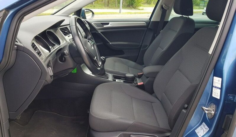 VOLKSWAGEN Golf  | FWD (przód) | Manualna | 122 KM | Niebieski full