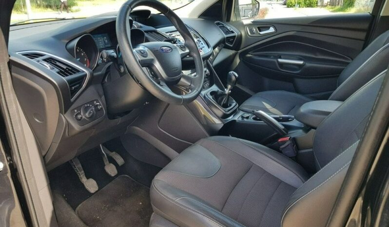 FORD Kuga  | FWD (przód) | Manualna | 150 KM | Czarny full