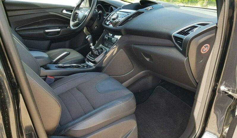 FORD Kuga  | FWD (przód) | Manualna | 150 KM | Czarny full
