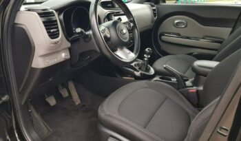 KIA Soul  | FWD (przód) | Manualna | 136 KM | Czarny full