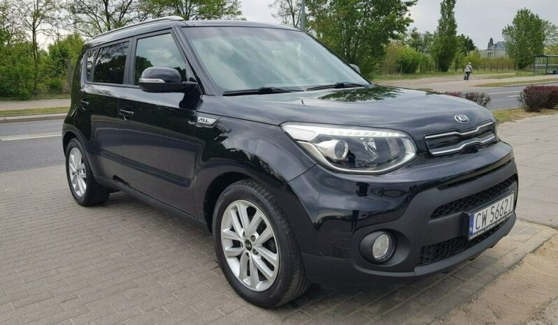 KIA Soul  | FWD (przód) | Manualna | 136 KM | Czarny full