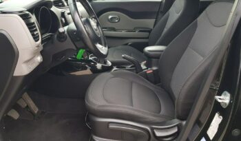 KIA Soul  | FWD (przód) | Manualna | 136 KM | Czarny full