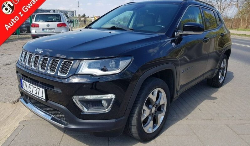 Jeep Compass  | 4X4 (Doł. Automatycznie) | Automatyczna | 140 Km | Czarny