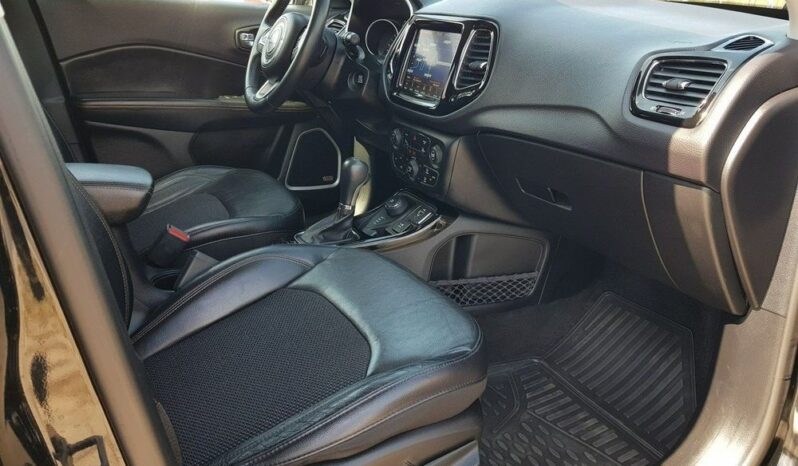 JEEP Compass  | 4×4 (doł. automatycznie) | Automatyczna | 140 KM | Czarny full