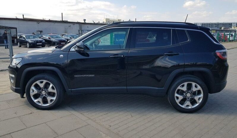 JEEP Compass  | 4×4 (doł. automatycznie) | Automatyczna | 140 KM | Czarny full