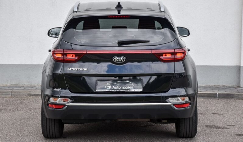 KIA Sportage  | 4×4 (doł. automatycznie) | Automatyczna | 136 KM | Czarny full