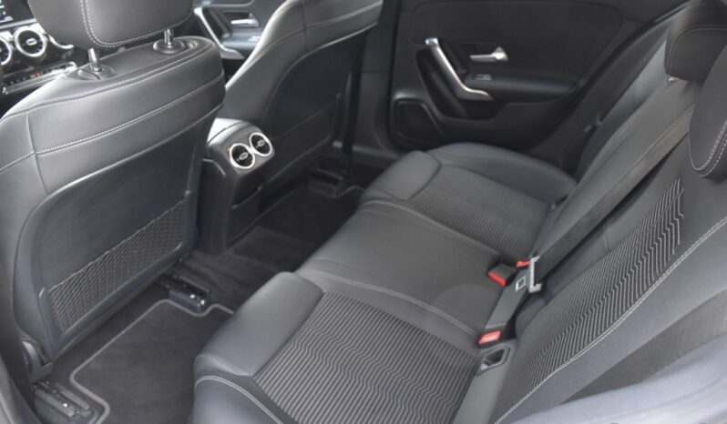 MERCEDES-BENZ Klasa A | FWD (przód) | Automatyczna | 136 KM | Biały full