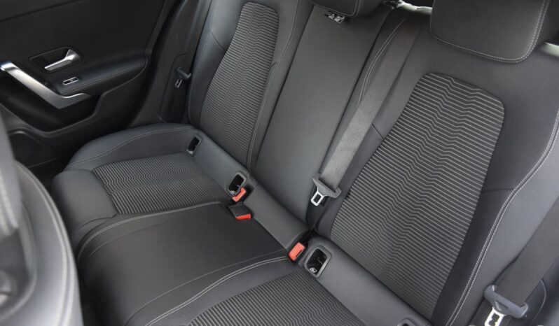 MERCEDES-BENZ Klasa A | FWD (przód) | Automatyczna | 136 KM | Biały full